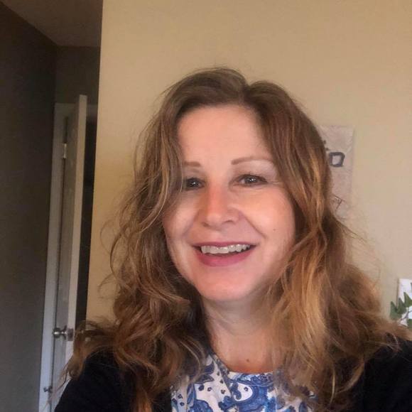 Meet your Posher, Lisa - Picture 1 of 1